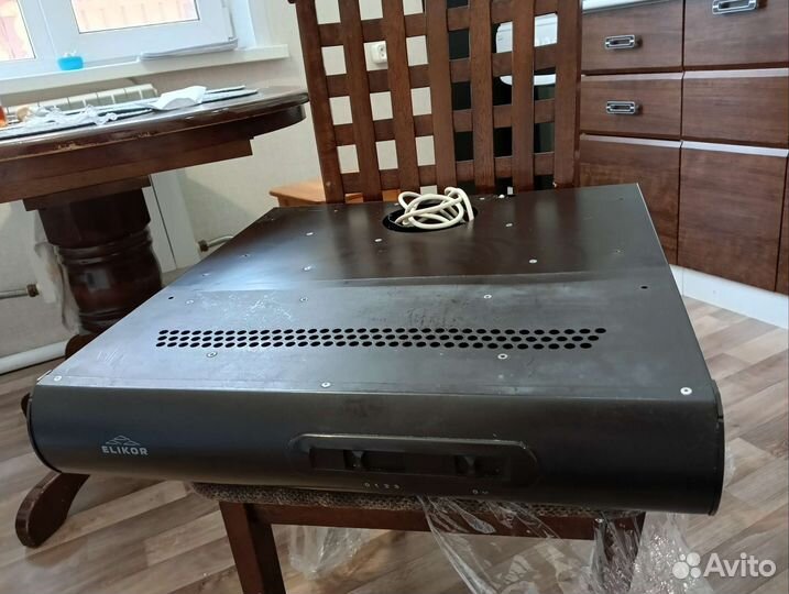 Вытяжка elikor