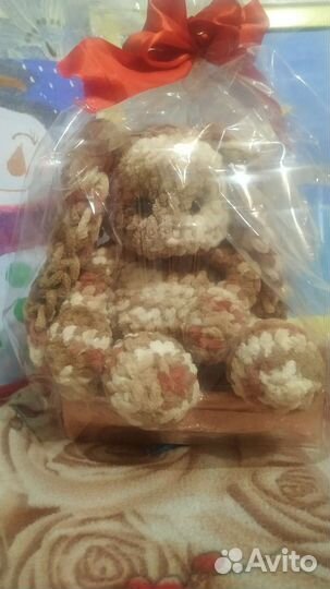 Зайка плюшевый