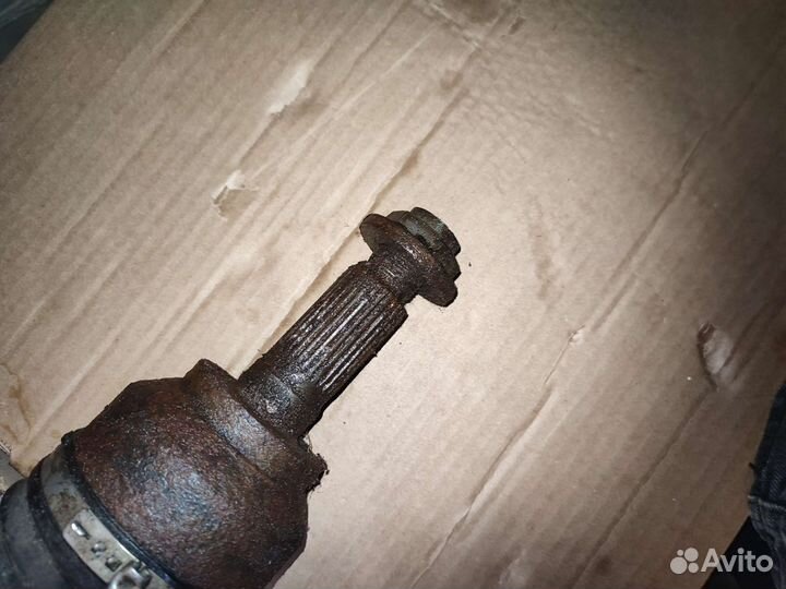 Полуось Мазда 3 bk 1,6