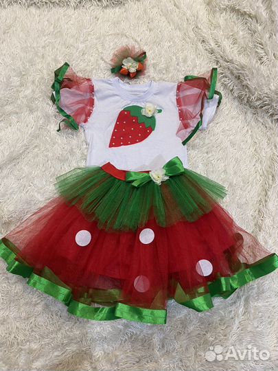 Костюм ягодки 104