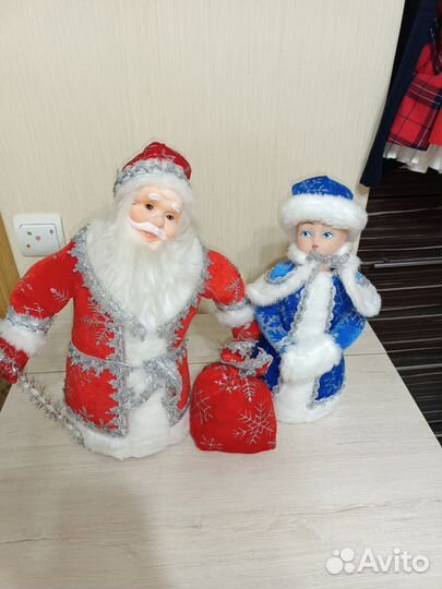 Дед мороз и снегурочка игрушки под елку