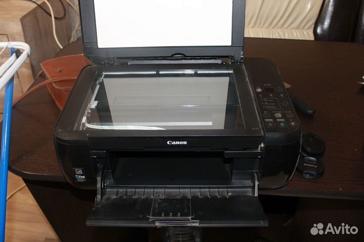 Цветной струйный принтер canon