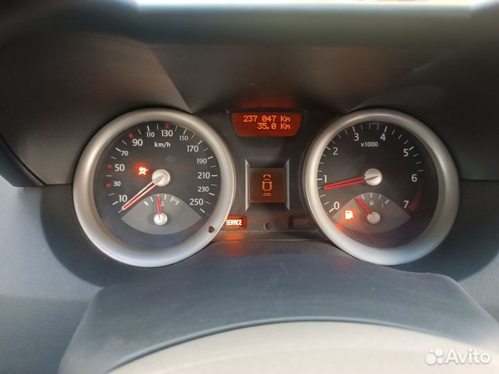 Renault Megane 1.6 AT, 2005, 237 050 км