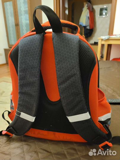Школьный рюкзак