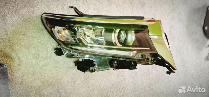 Фары на Прадо 150 2020г