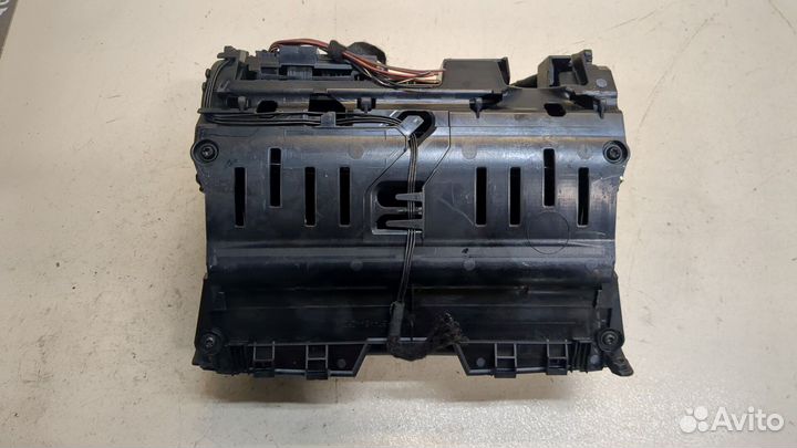 Дисплей компьютера Mercedes C W204, 2010