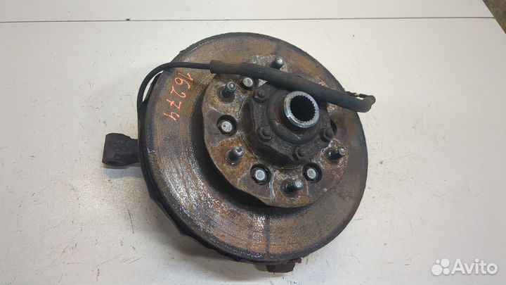 Ступица (кулак, цапфа) Infiniti QX4 (JR50), 1997