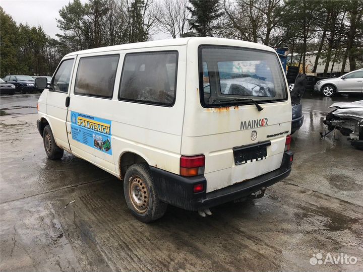 Разбор на запчасти Volkswagen Transporter 4 1991-2