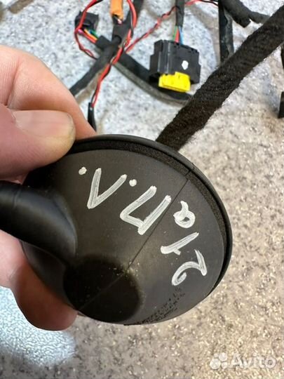 Проводка двери передняя левая Kia Carnival 4 KA4