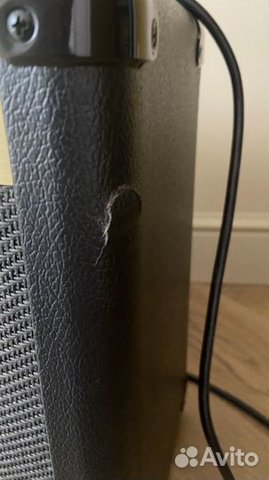 Комбоусилитель Marshall mg15cf