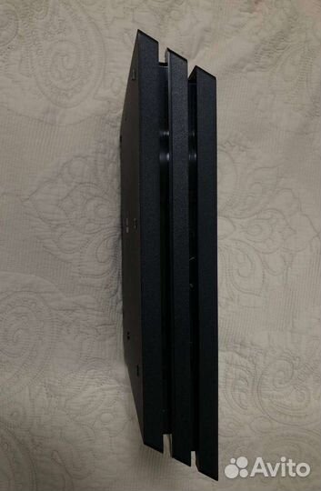 Sony PS4 pro 1tb