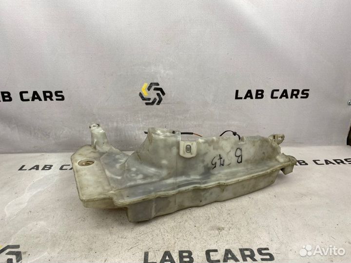 Бачок стеклоомывателя Audi A6 C6 BRE 2.0 TDI 2007