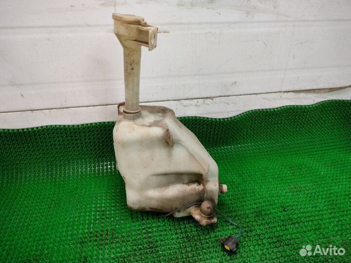 Бачок омывателя Mazda 626 GE FS 1995