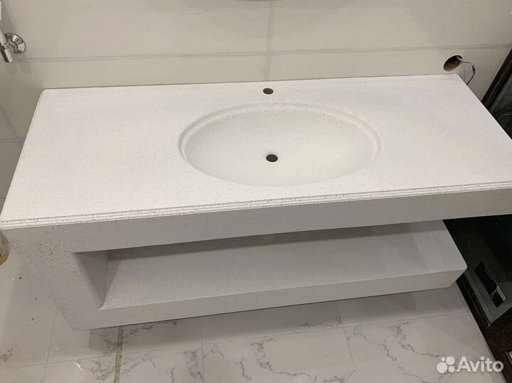 Столешница из искусственного камня