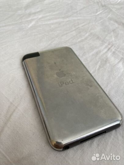 Плеер iPod touch 1