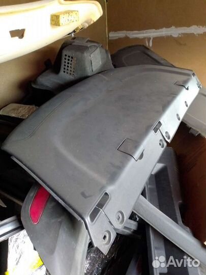 Задняя полка Volkswagen Polo 5 Седан