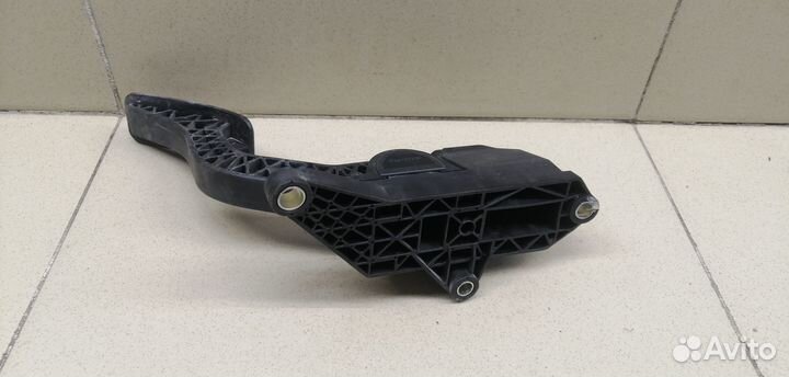 Педаль газа Gentra II 2013-2015