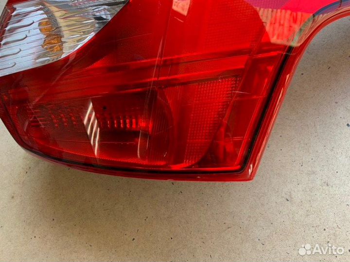 Фонарь задний правый Ford Focus 3 хетчбэк 1.6 pnda