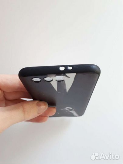 Чехол на телефон