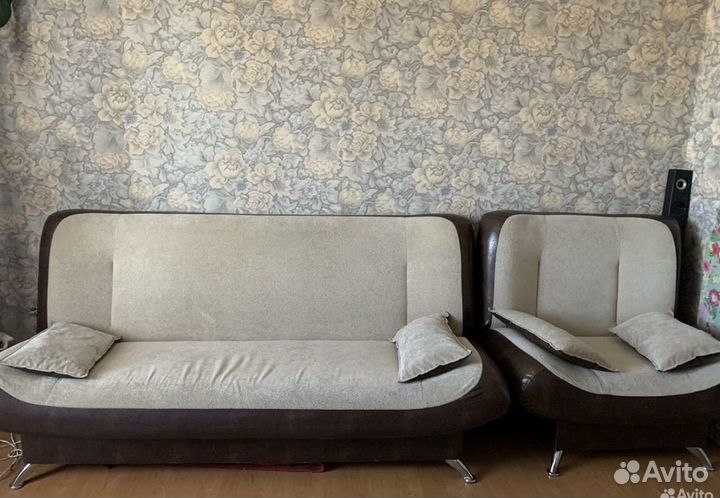 Диван и 2 кресла б/у