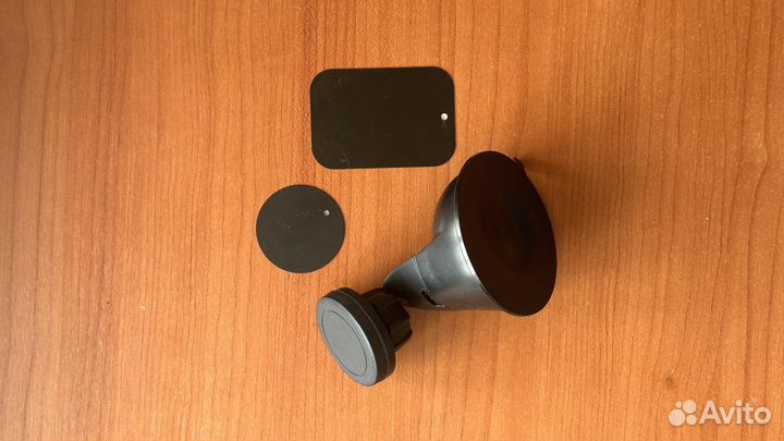 Крепление для телефона в машину