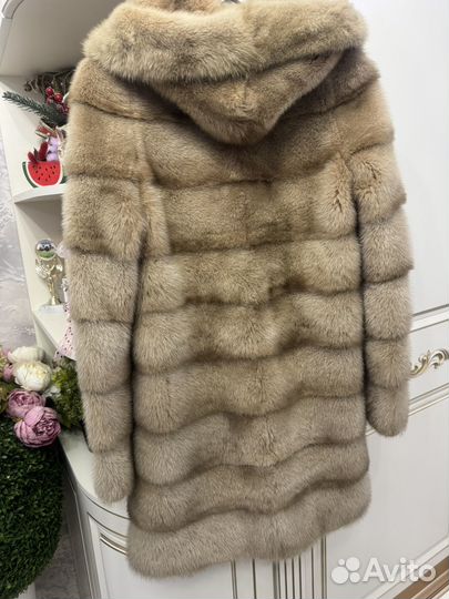 Шуба норковая 40-42