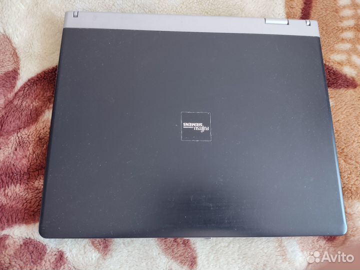 Fujitsu siemens amilo pro V2030