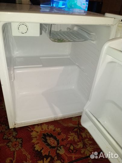 Холодильник бу Daewoo маленький