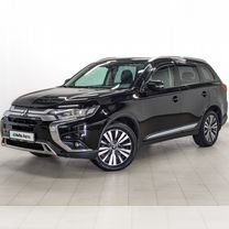 Mitsubishi Outlander 2.0 CVT, 2019, 62 723 км, с пробегом, цена 2 510 000 руб.