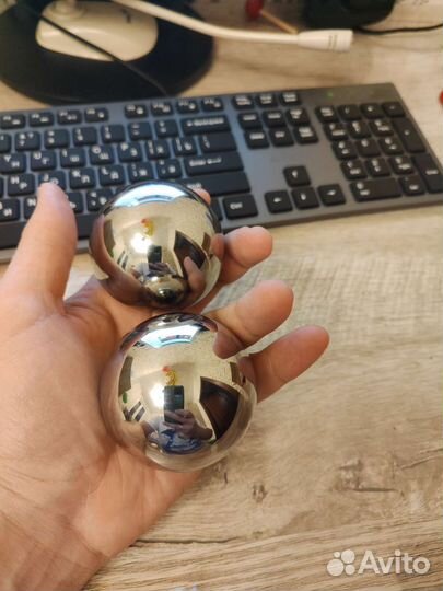 Шары стальные для силы хвата