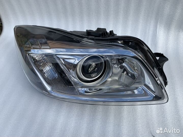 Фара ксенон Opel Insignia Afl адаптив