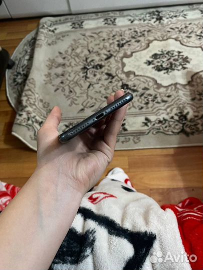 iPhone 8 Plus, 64 ГБ