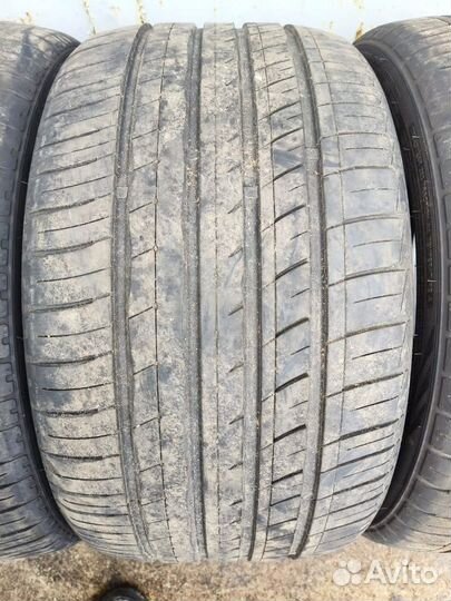 RoadX RXMotion U11 255/35 R19 и 285/30 R19