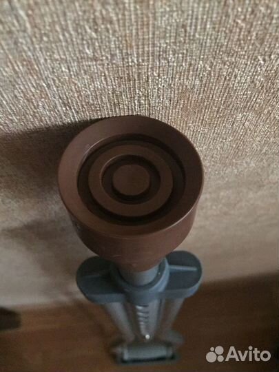 Один костыль