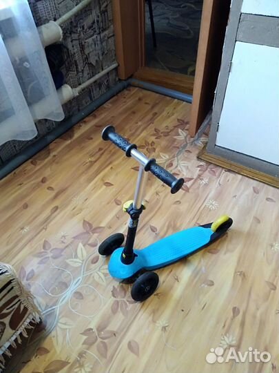 Самокат детский трехколесный Oxelo B1