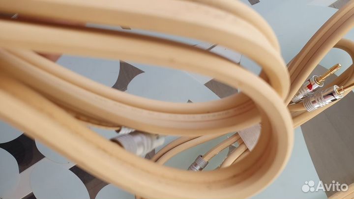 Кабель акустический Van den Hul CS-122 Hybrid