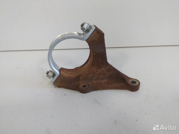 Кронштейн подвесного подшипника Ford Focus 2