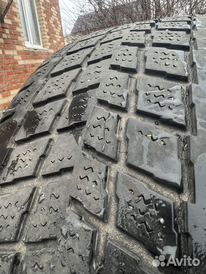 Roadstone Winguard Ice SUV 235/60 R18 103