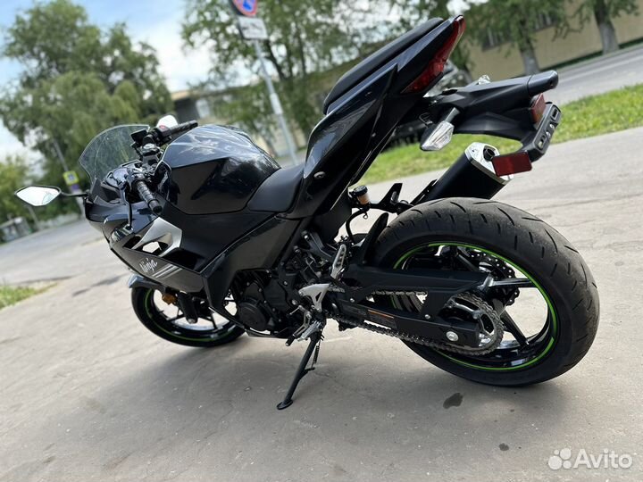 Kawasaki Ninja 400