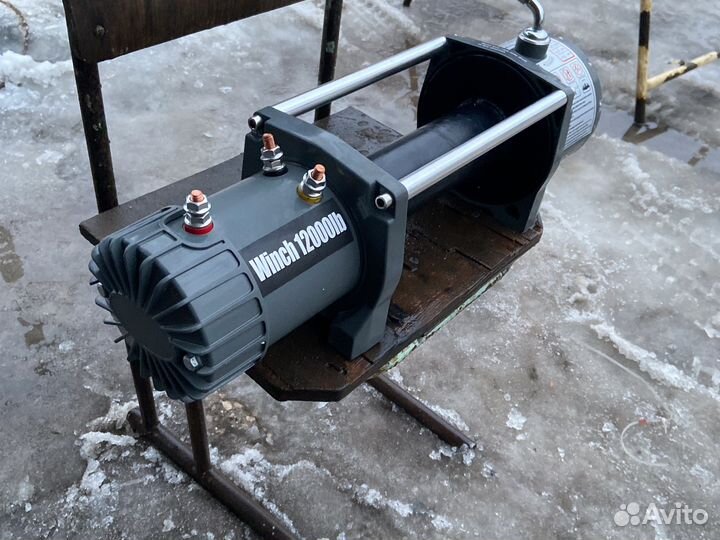 Лебедка для эвакуаторов и авто 5400 тонн