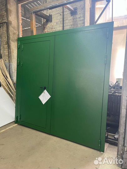 Ворота распашные от производителя