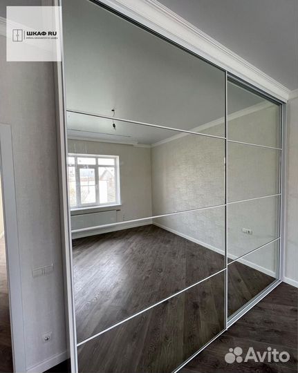 Шкаф стильный