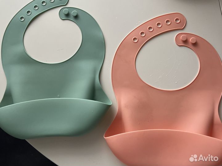 Нагрудник детский силиконовый