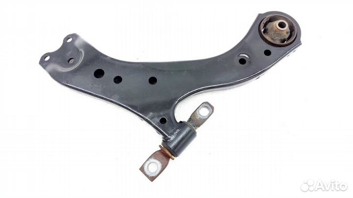 Рычаг передний правый Toyota Camry XV70 M20afks