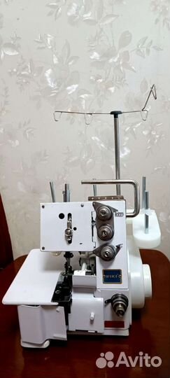 Продам оверлок промышленный
