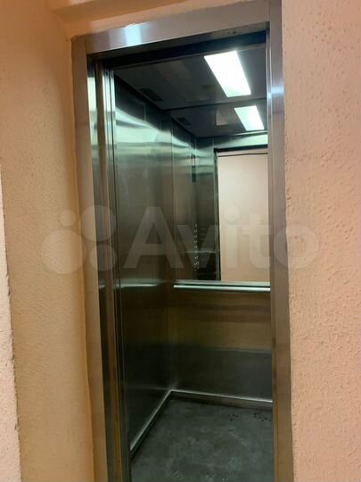 3-к. квартира, 90 м², 8/10 эт.