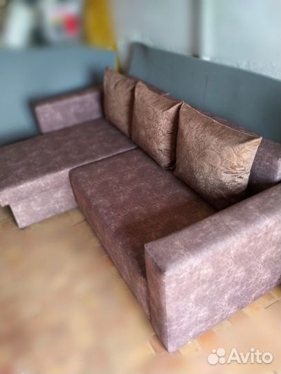 Диван угловой 
