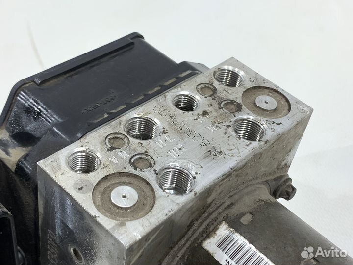 Блок ABS Audi Q3 8U