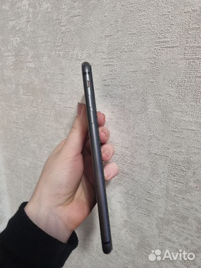 iPhone 8 Plus, 128 ГБ