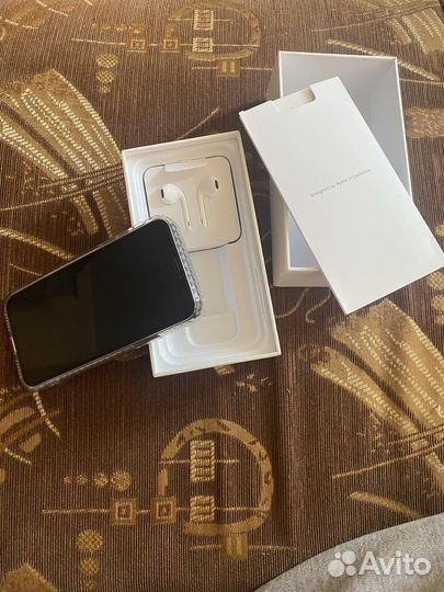 Телефон iPhone xs